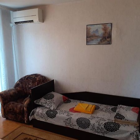 Retro Apartment Malko Tŭrnovo Eksteriør bilde
